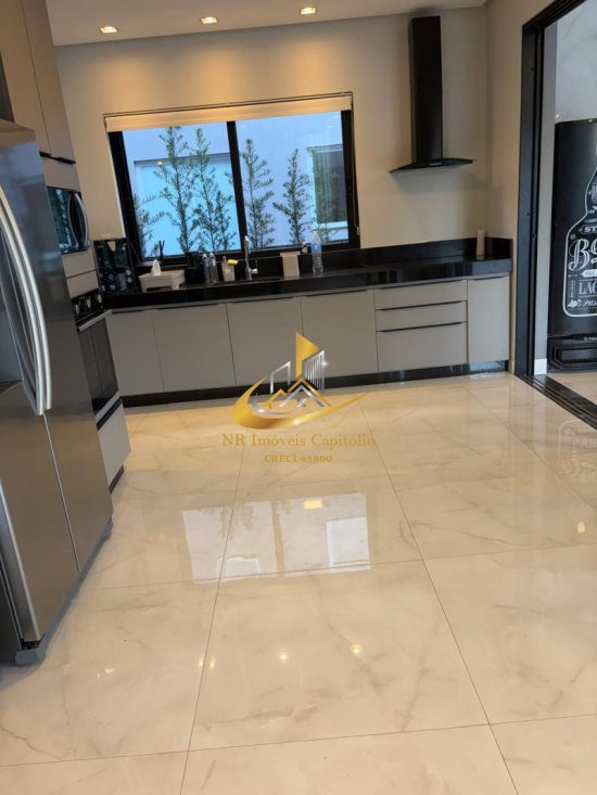 apartamento-venda-capitolio-escarpas-do-lago-1109812